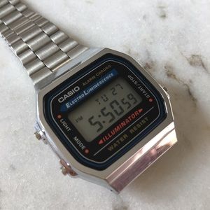 CASIO Vintage Digital Watch